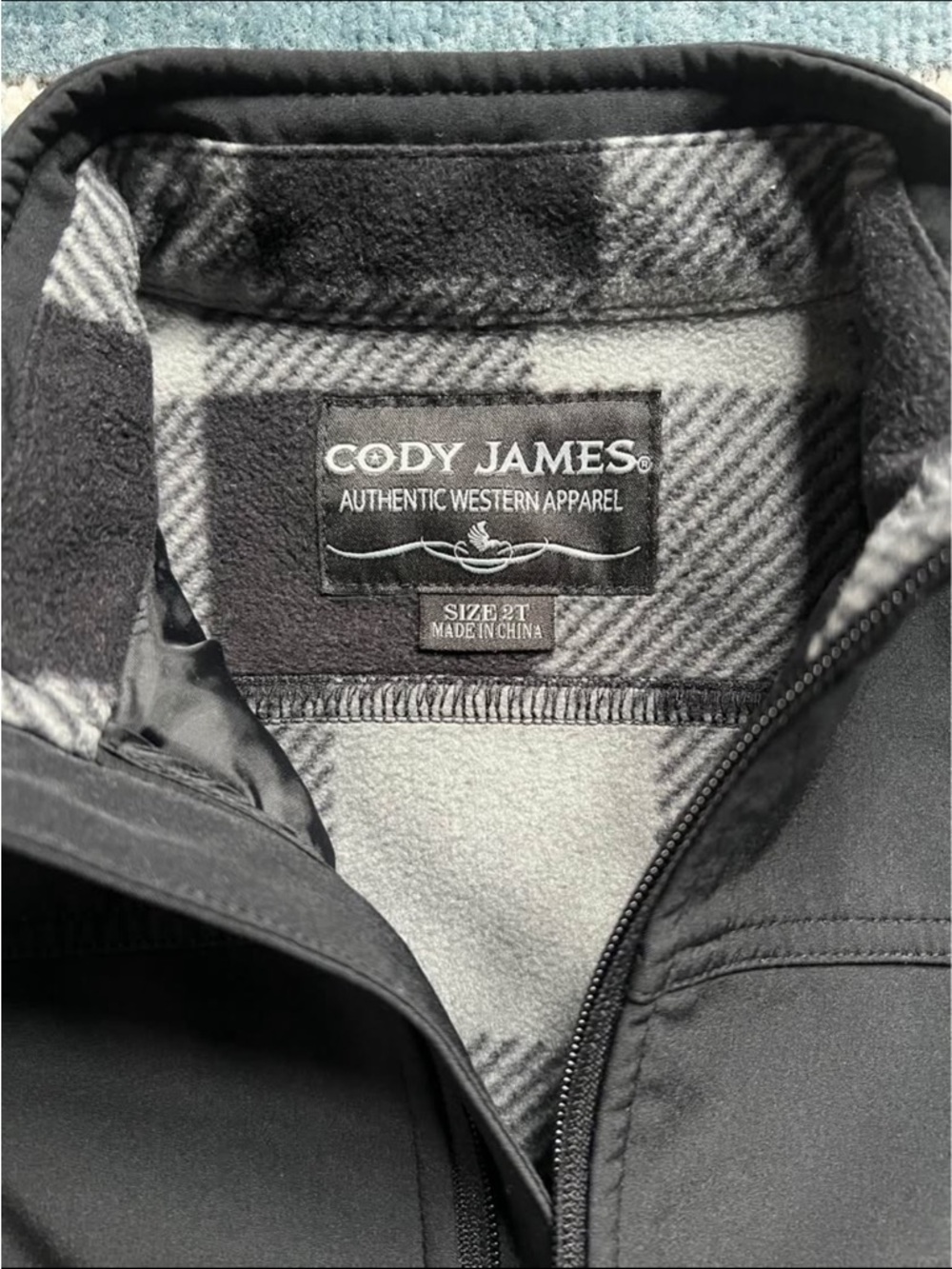 Cody James Waterproof Vest 2T - Picture 2 of 4